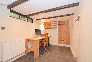 Entrance hall- click for photo gallery